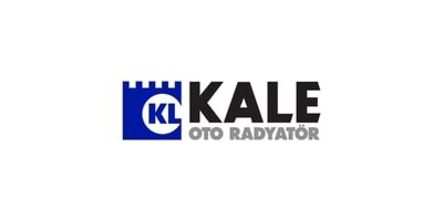 Mercedes kamyon ve tır yedek parça hizmeti sunan ALS Motorlu Araçlar için gece çekiminde Mercedes çekici ve logo görseli.